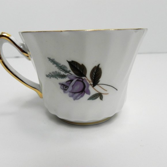 Collectable Vintage Royal Kendall Teacup & Saucer Lavender Rose Buds Design - Picture 6 of 9